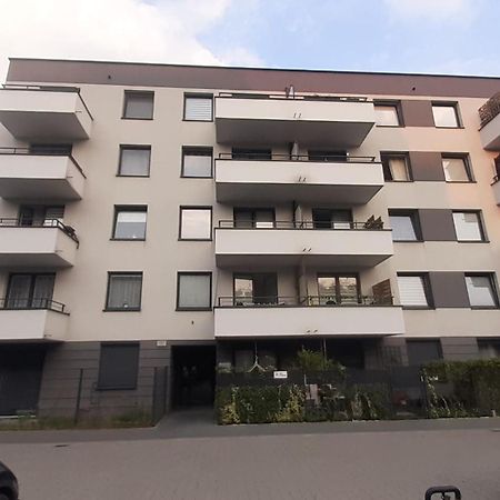Mini Apartament Krakow Pn / Cracow North Z Parkingiem מראה חיצוני תמונה